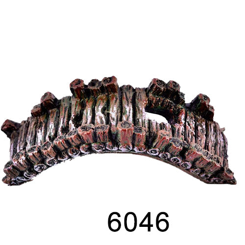 Aquarium simulation arch bridge landscape