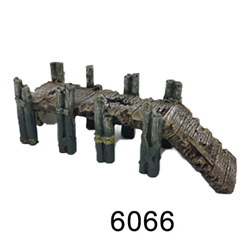 Aquarium simulation arch bridge landscape